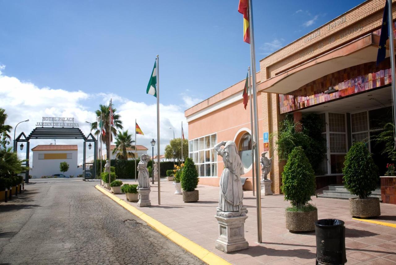 Hotel Jm Jardin De La Reina Guillena Exteriör bild
