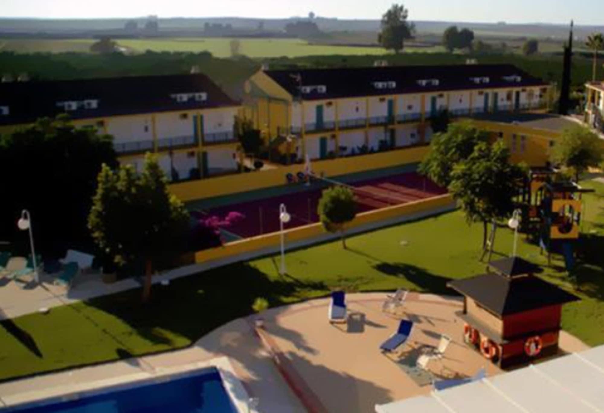 Hotel Jm Jardin De La Reina Guillena Exteriör bild